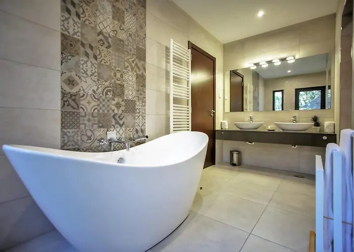 Luxury Modern Aguia Mar Stunning Sea View فيلة البوفيرا