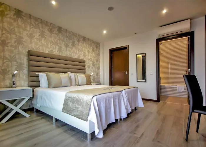 Luxury Modern Aguia Mar Stunning Sea View *