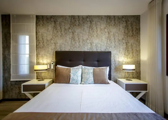 Luxury Modern Aguia Mar Stunning Sea View