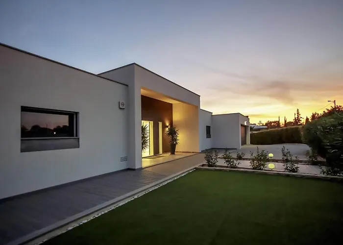 فيلة Luxury Modern Aguia Mar Stunning Sea View البوفيرا