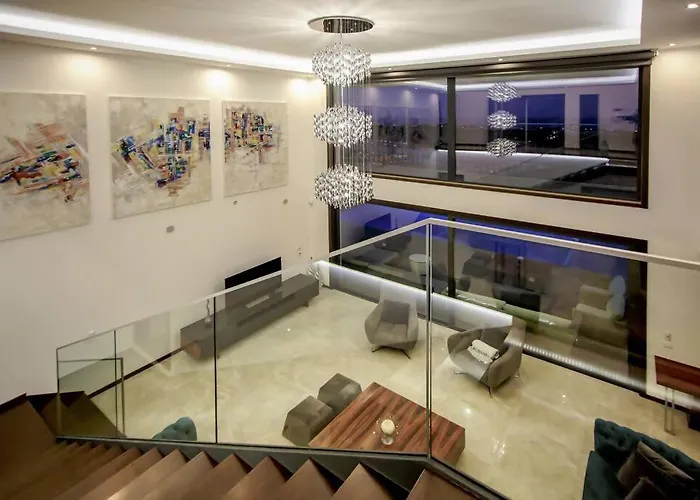 Villa Luxury Modern Aguia Mar Stunning Sea View